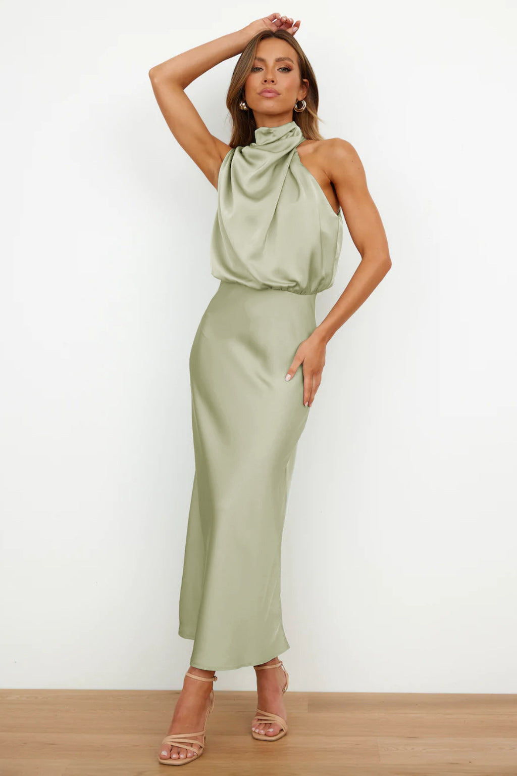 Nomi – Robe américaine élégante pour une apparence sophistiquée et raffinée