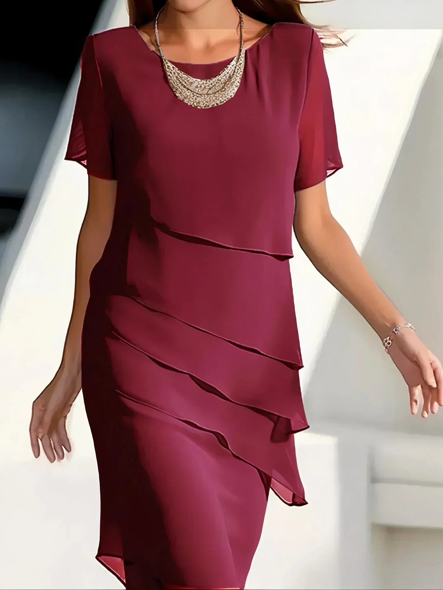Violette – Robe chic, élégante et flatteuse pour la silhouette
