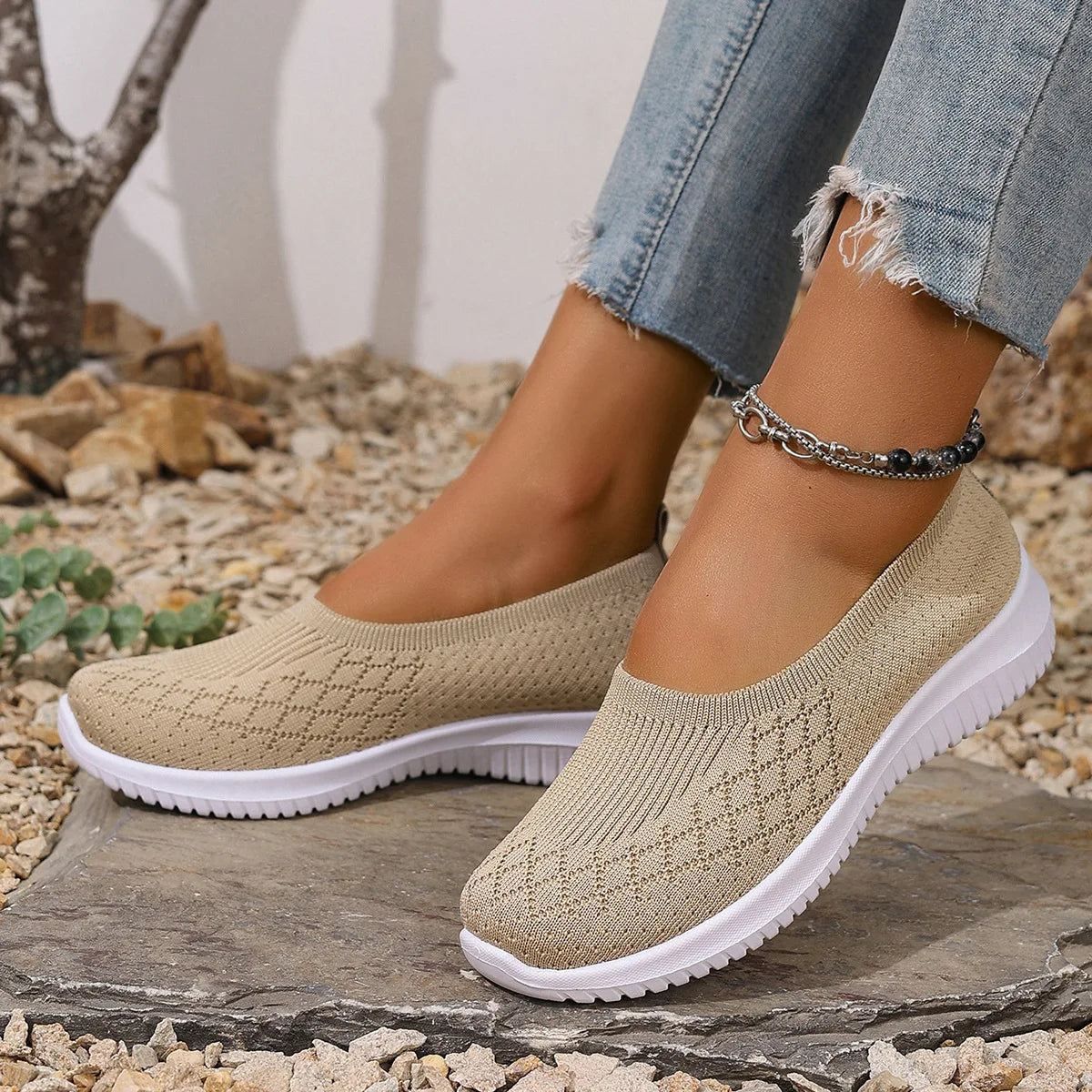 Sofina - Chaussons Confortables, Respirants et Antidérapants pour un Confort Inégalé