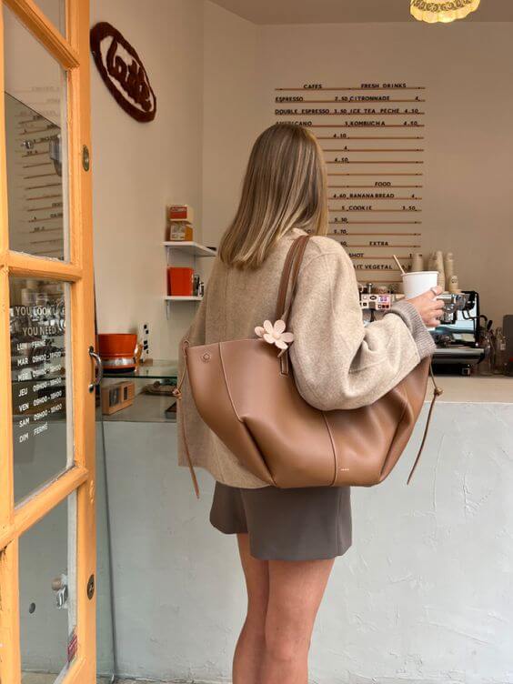Clara – Sac fourre-tout vintage, élégant et résistant