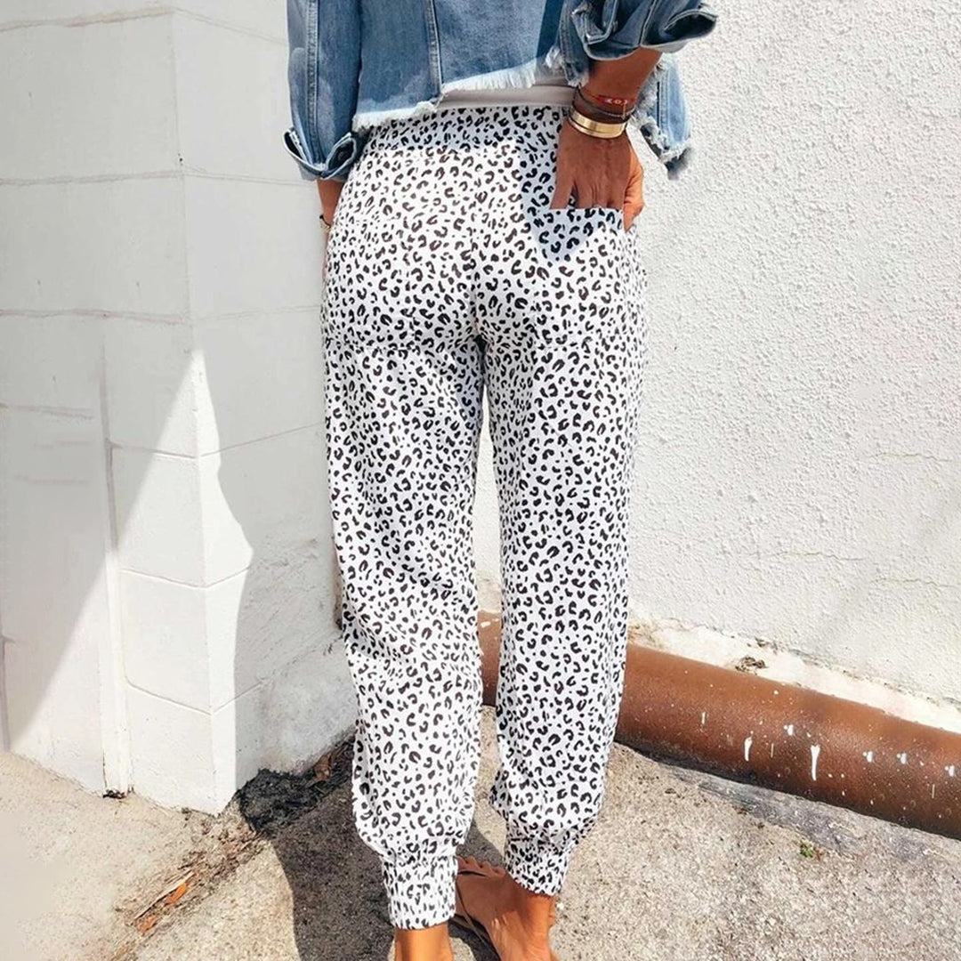 Kleo – Pantalon de détente à motif léopard, alliant confort et style décontracté