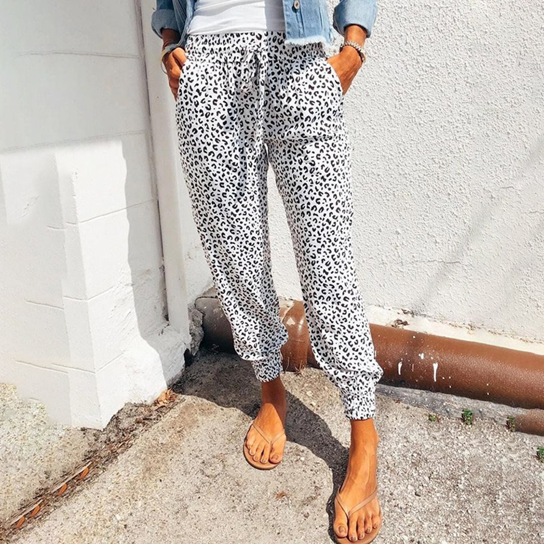 Kleo – Pantalon de détente à motif léopard, alliant confort et style décontracté